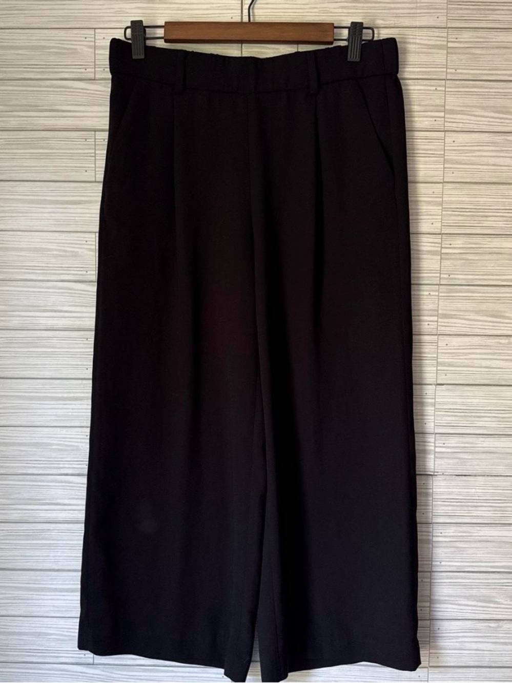 Halogen Black Elastic-Waist Trousers